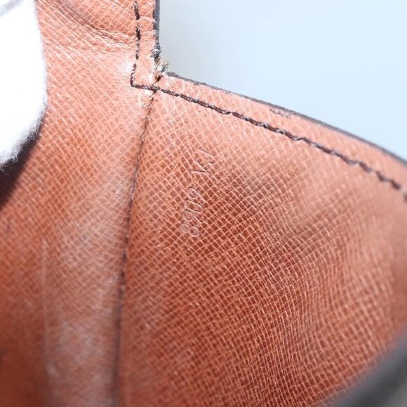 LOUIS VUITTON Monogram Saint Cloud GM Shoulder Bag M51242 LV Auth 115277 - Picture 11 of 16